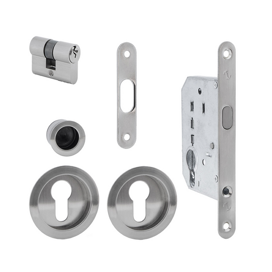 Kit for sliding door with cylinder